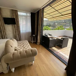 Rikhe Palace Boutique تبليسي